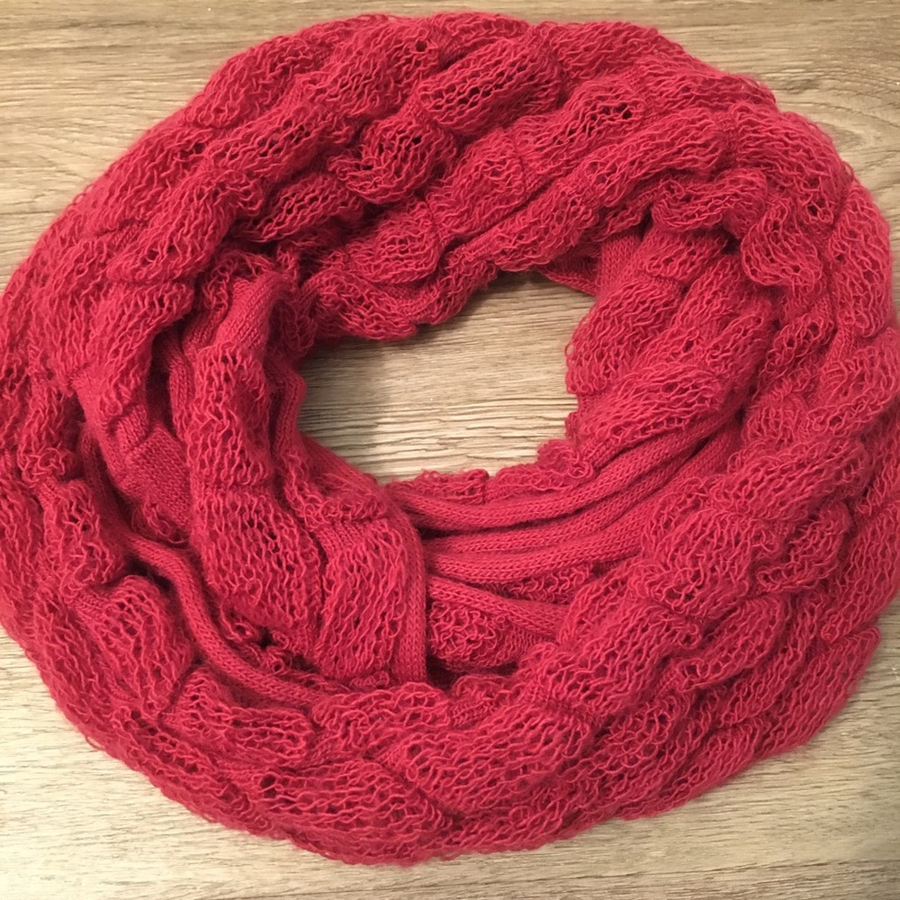 Infinity scarf